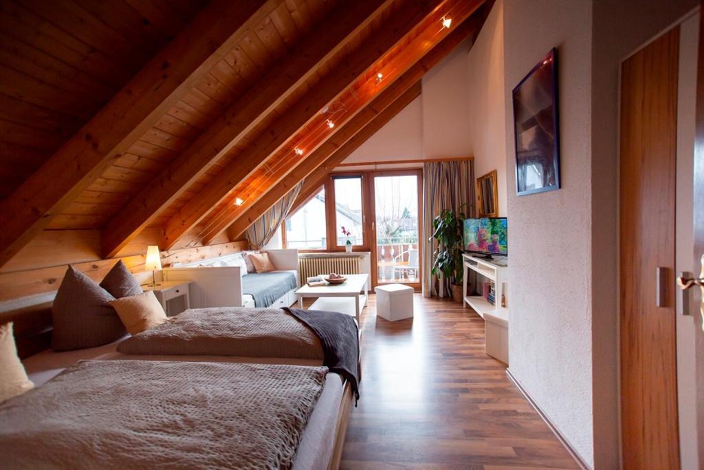 Haus Rose Bed & Breakfast อัลเลนส์บาค ภายนอก รูปภาพ