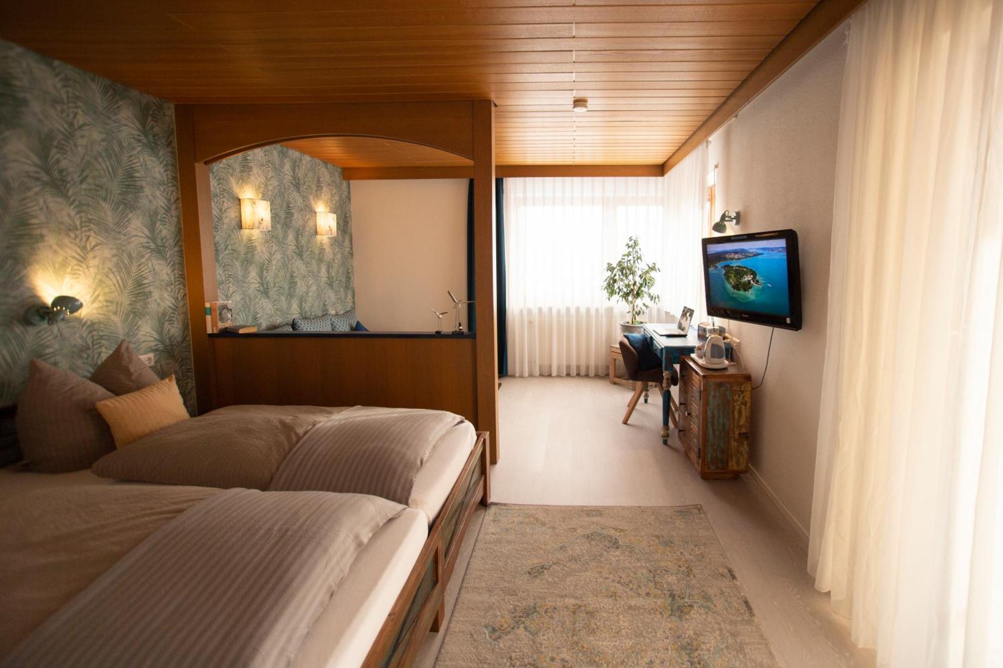 Haus Rose Bed & Breakfast อัลเลนส์บาค ภายนอก รูปภาพ