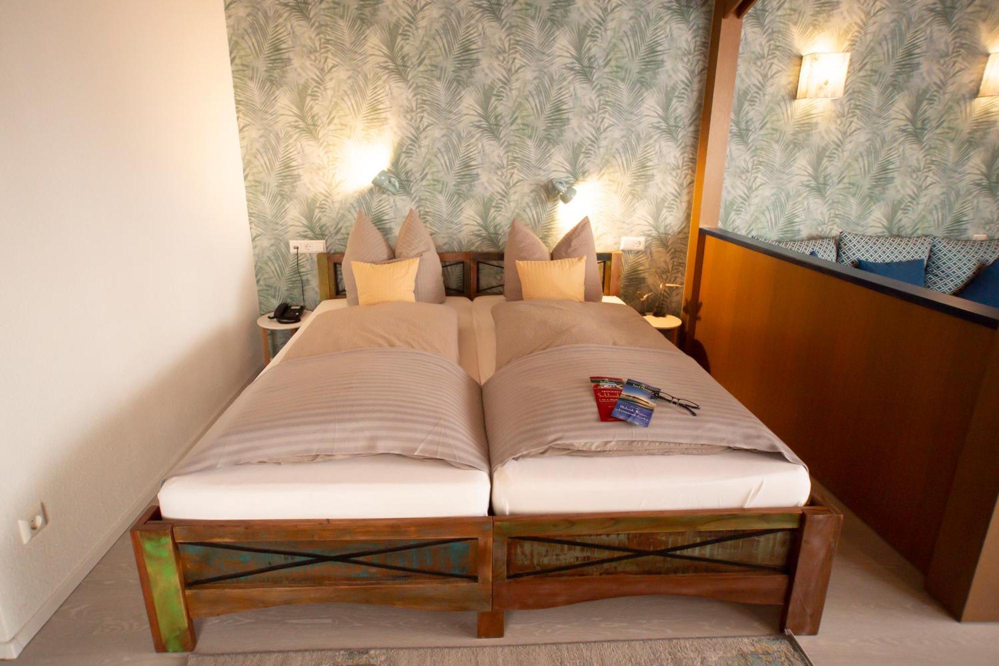 Haus Rose Bed & Breakfast อัลเลนส์บาค ภายนอก รูปภาพ