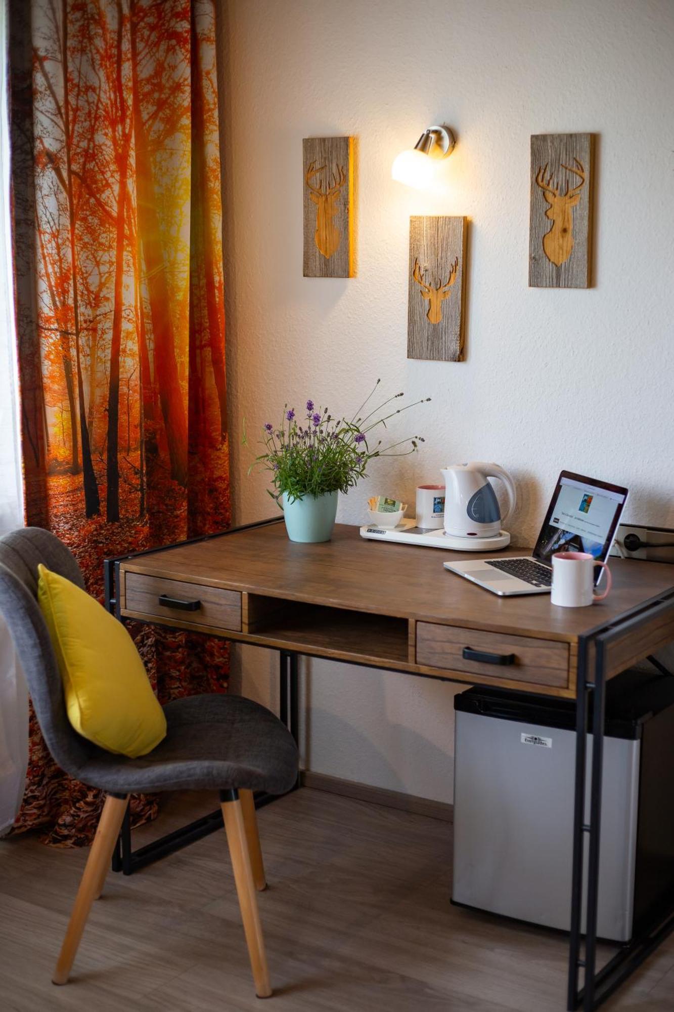Haus Rose Bed & Breakfast อัลเลนส์บาค ภายนอก รูปภาพ
