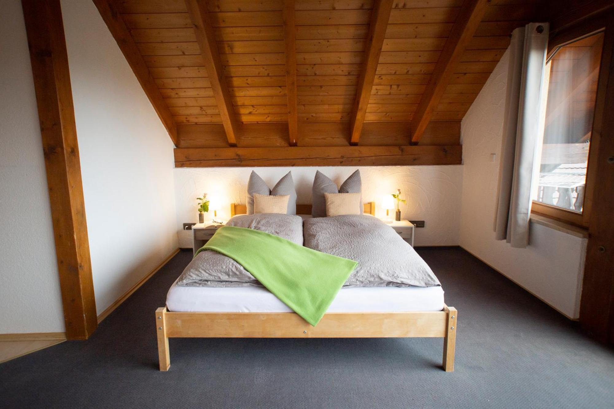 Haus Rose Bed & Breakfast อัลเลนส์บาค ภายนอก รูปภาพ
