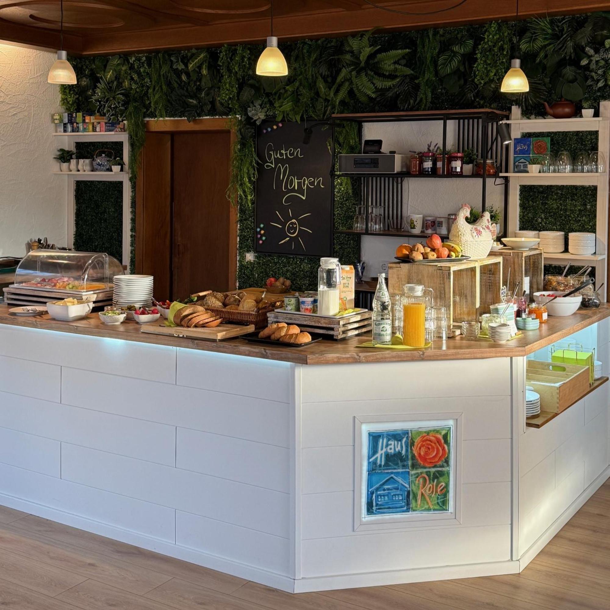 Haus Rose Bed & Breakfast อัลเลนส์บาค ภายนอก รูปภาพ